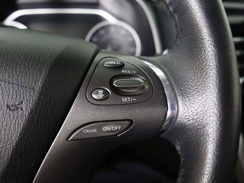 Used 2021 Nissan Murano SV FWD image 40