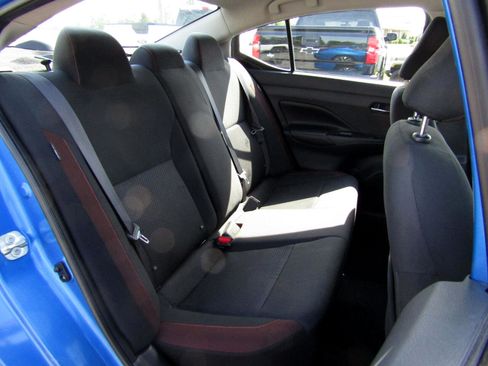 Used 2020 Nissan Versa SR w/ Convenience Package image 22