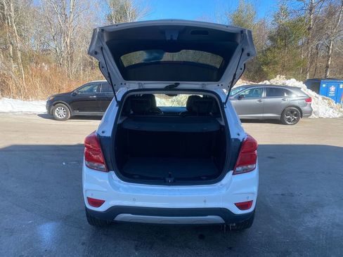 Used 2017 Chevrolet Trax Premier image 28