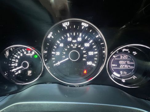 Used 2017 Honda HR-V LX image 15