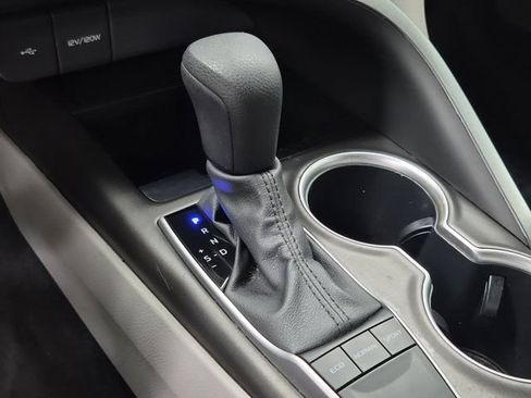 Used 2024 Toyota Camry LE image 29