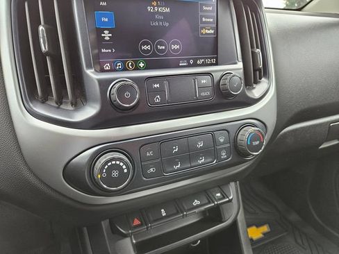Used 2020 Chevrolet Colorado LT w/ LT Convenience Package AWD/4WD image 34