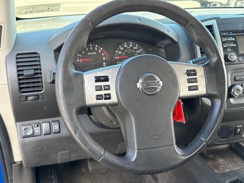 Used 2014 Nissan Frontier SV RWD image 21