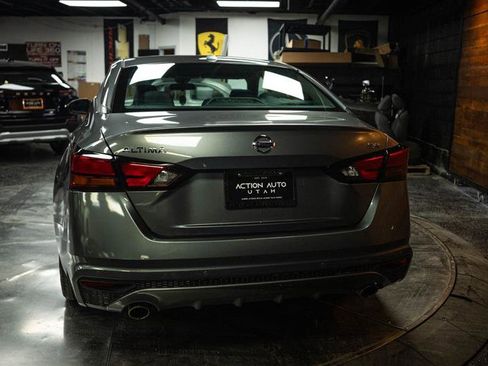 Used 2022 Nissan Altima 2.5 SR FWD image 6