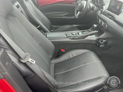 Used 2023 MAZDA MX-5 Miata Grand Touring w/ Weather Package image 13