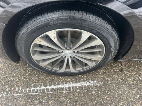 Used 2017 Buick LaCrosse Preferred image 19