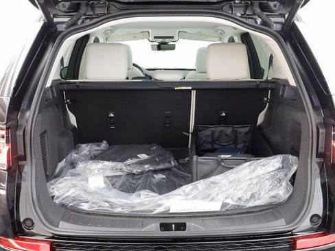 New 2025 Land Rover Discovery Sport S AWD/4WD image 19