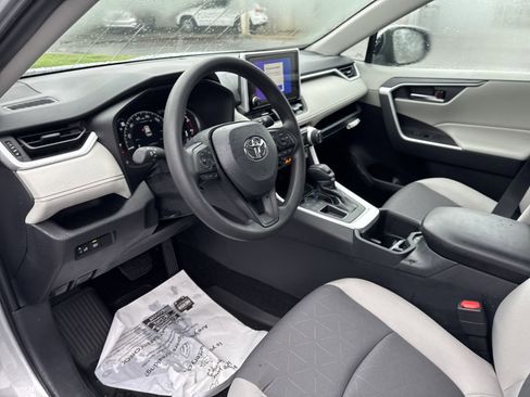 New 2025 Toyota RAV4 XLE FWD image 15