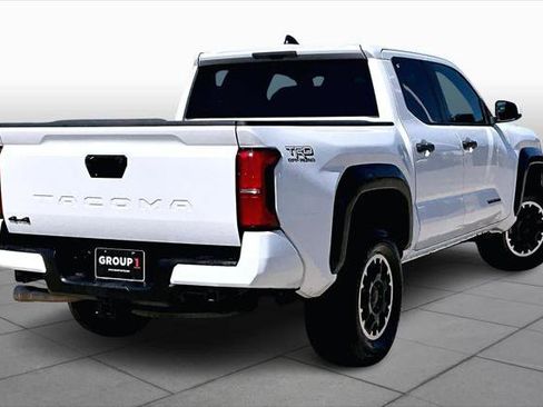 Certified 2024 Toyota Tacoma TRD Off-Road AWD/4WD image 13