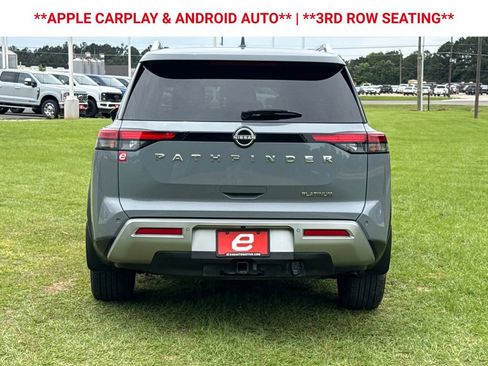 Used 2022 Nissan Pathfinder Platinum w/ Cargo Package FWD image 7