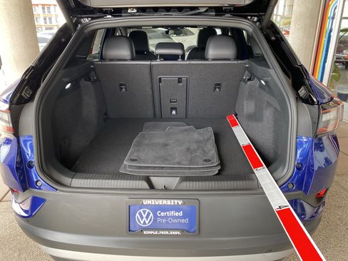 Certified 2021 Volkswagen ID.4 1st Edition RWD image 18