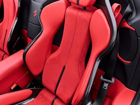 Used 2024 Ferrari SF90 Spider AWD/4WD image 62