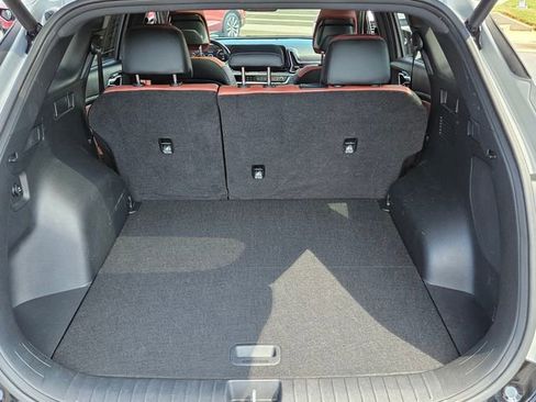 Used 2023 Kia Sportage SX image 13