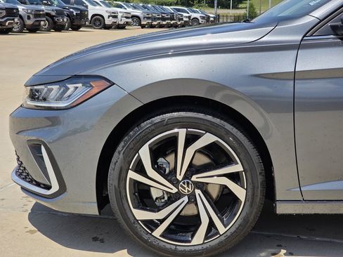 New 2026 Volkswagen Jetta SEL FWD image 6