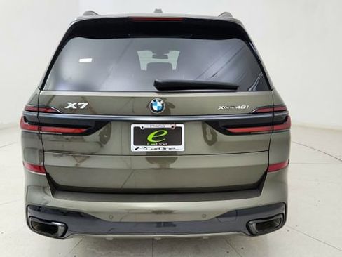 Used 2025 BMW X7 xDrive40i w/ M Sport Package AWD/4WD image 5
