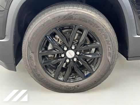 Used 2019 GMC Acadia SLT AWD/4WD image 36