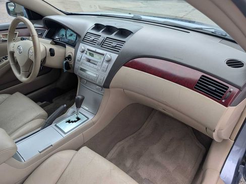 Used 2005 Toyota Solara SLE FWD image 26