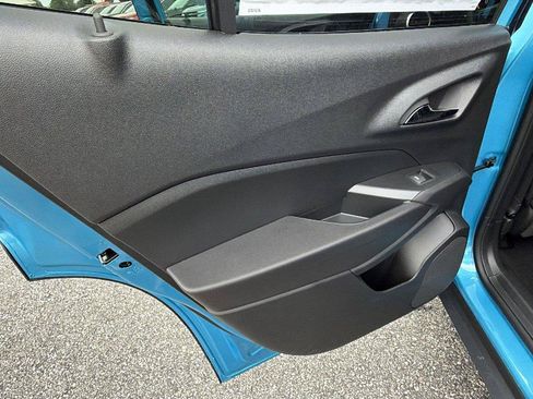 New 2026 Chevrolet Trax RS w/ Driver Confidence Package FWD image 17