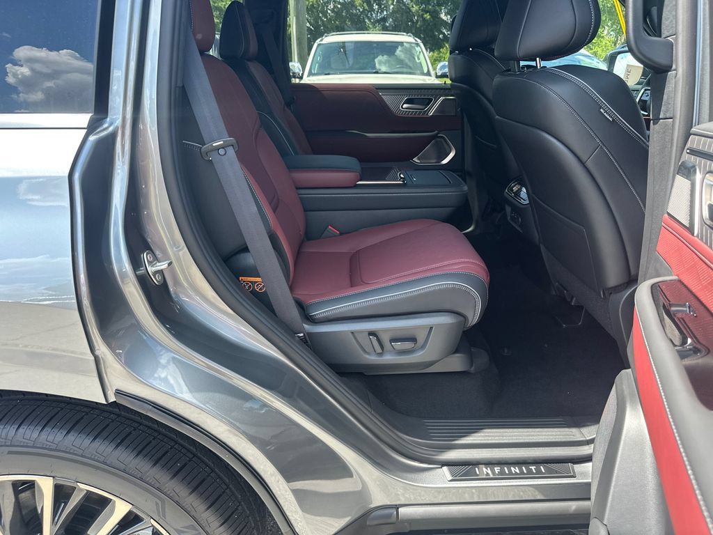New 2027 INFINITI QX80 Autograph w/ Premium Cargo Package AWD/4WD image 13
