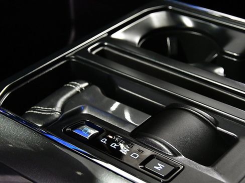 Used 2023 Ford F150 XLT w/ XLT Black Appearance Package image 28