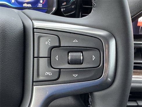 New 2025 Chevrolet Silverado 1500 LT w/ Convenience Package II image 18