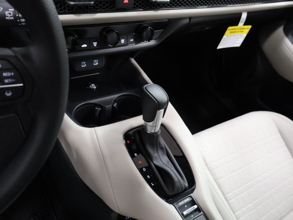 New 2027 Honda HR-V LX image 16