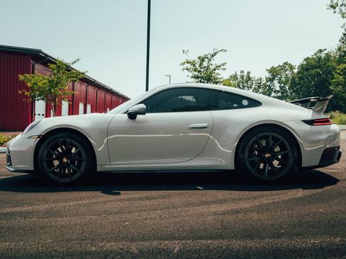 Used 2026 Porsche 911 Carrera T RWD image 11
