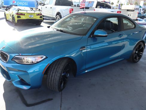 Used 2017 BMW M2 image 9