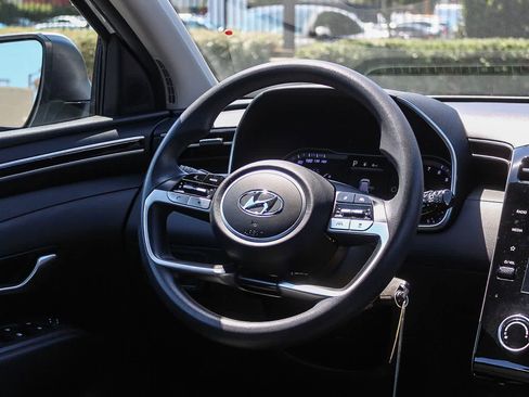 Certified 2023 Hyundai Tucson SE AWD/4WD image 21