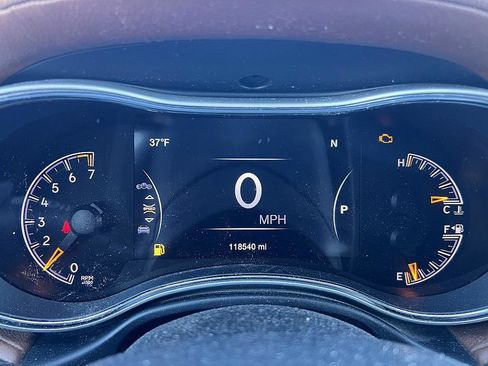 Used 2018 Jeep Grand Cherokee Summit image 17