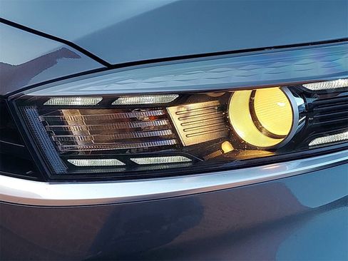 Used 2024 Kia Forte GT-Line image 35