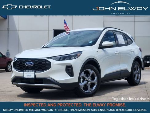 Used 2025 Ford Escape ST-Line Select w/ Tech Pack #1 AWD/4WD image 1