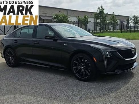 Used 2025 Cadillac CT5 V RWD image 2