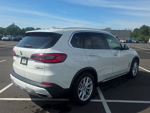 Used 2019 BMW X5 xDrive40i w/ Premium Package 2 AWD/4WD image 4
