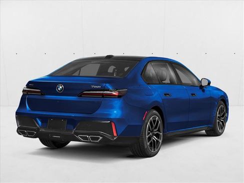 New 2026 BMW 760i xDrive AWD/4WD image 2