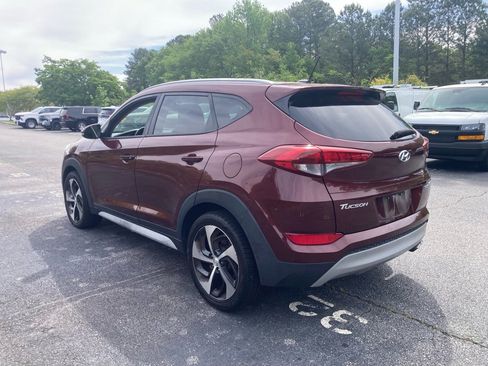 Used 2017 Hyundai Tucson Sport image 4