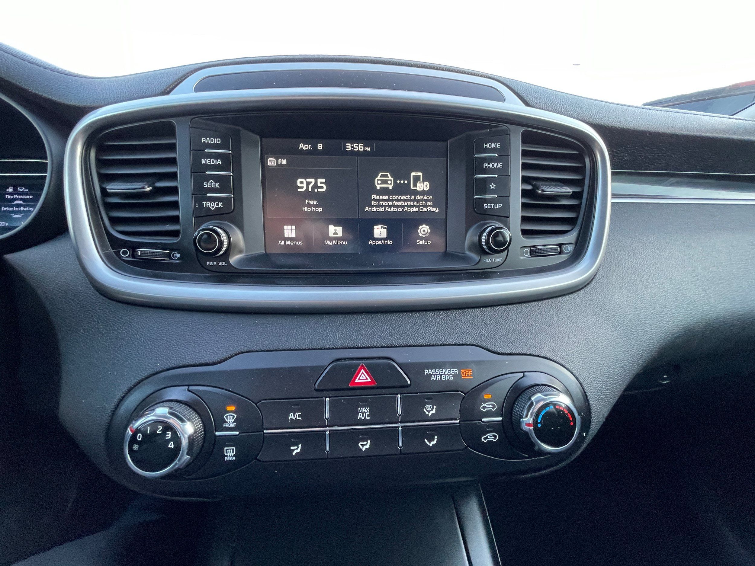 Used 2019 Kia Sorento FWD image 21