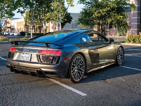 Used 2018 Audi R8 V10 plus AWD/4WD image 5