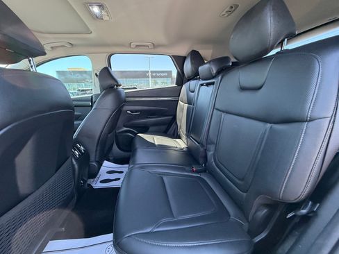 Used 2023 Hyundai Tucson SEL w/ Convenience Package image 16