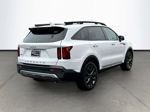 Certified 2022 Kia Sorento SX Prestige w/ Rust Color Package image 7