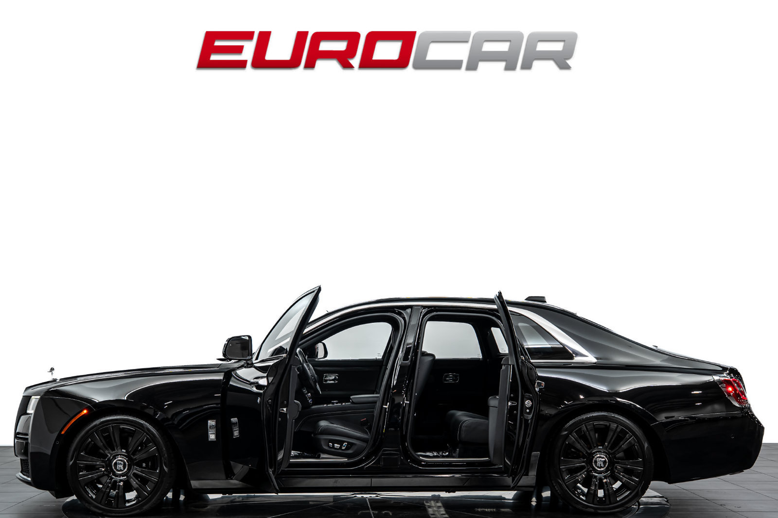 Used 2021 Rolls-Royce Ghost AWD/4WD image 3