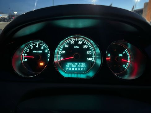 Used 2007 Buick Lucerne CXL w/ Luxury Package image 20