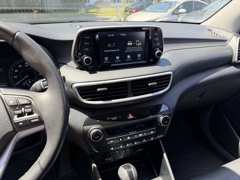 Used 2021 Hyundai Tucson Limited AWD/4WD image 23