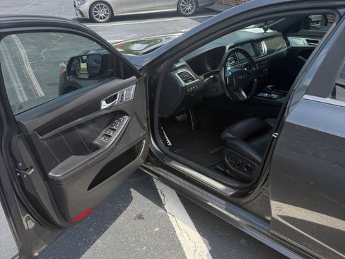 Used 2019 Genesis G80 3.3T Sport RWD image 18