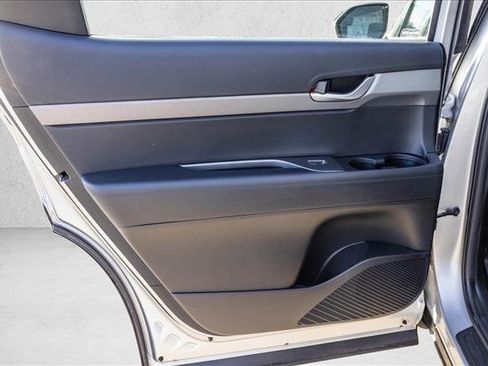 Used 2025 Hyundai Palisade SEL image 22