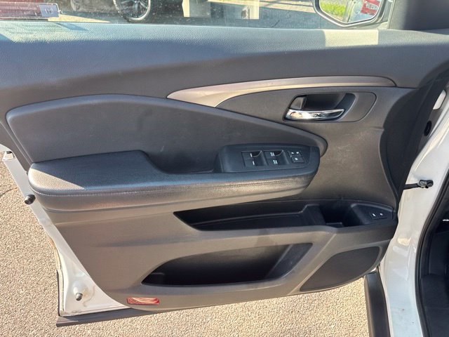 Used 2017 Honda Pilot EX-L image 19