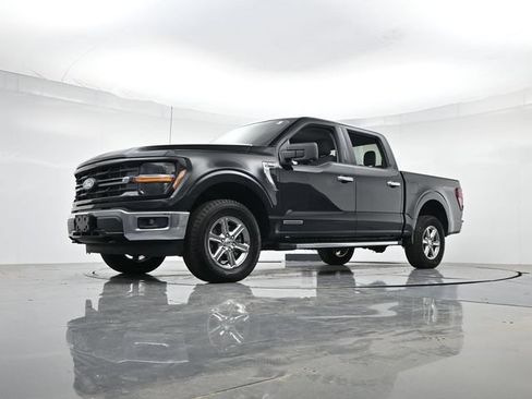 Certified 2024 Ford F150 XLT w/ Mobile Office Package AWD/4WD image 33