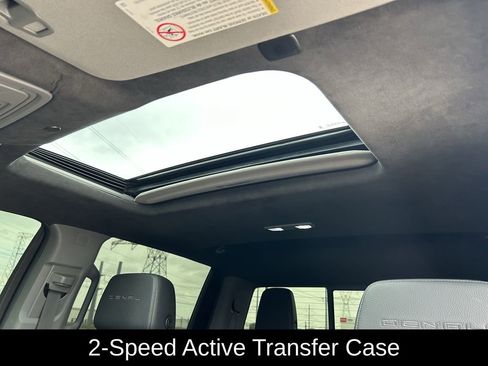 Used 2023 GMC Sierra 2500 Denali w/ Denali Ultimate Package image 29