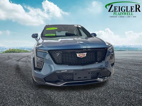 Used 2024 Cadillac XT4 Sport w/ Active Safety Package AWD/4WD image 8