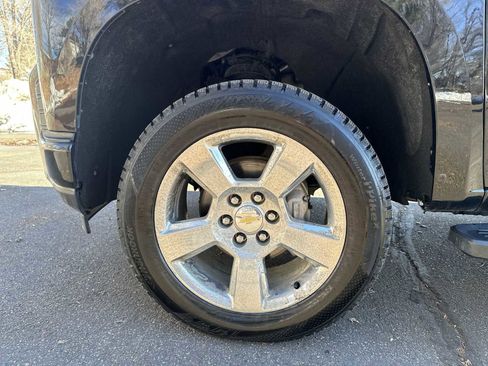 Used 2019 Chevrolet Silverado 1500 High Country image 18